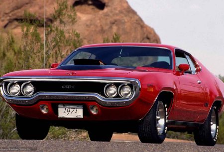 Plymouth Road Runner 426 Hemi