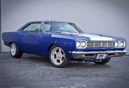 Plymouth Road Runner 426 Hemi